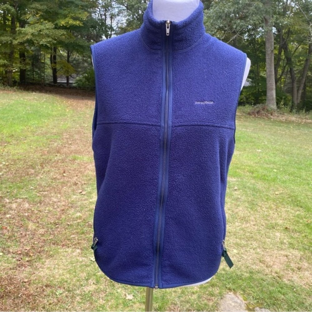 PATAGONIA VEST SYNCHILLA COAT JACKET BLUE FLEECE ZIP FRONT POCKETS SIZE M - Picture 1 of 12